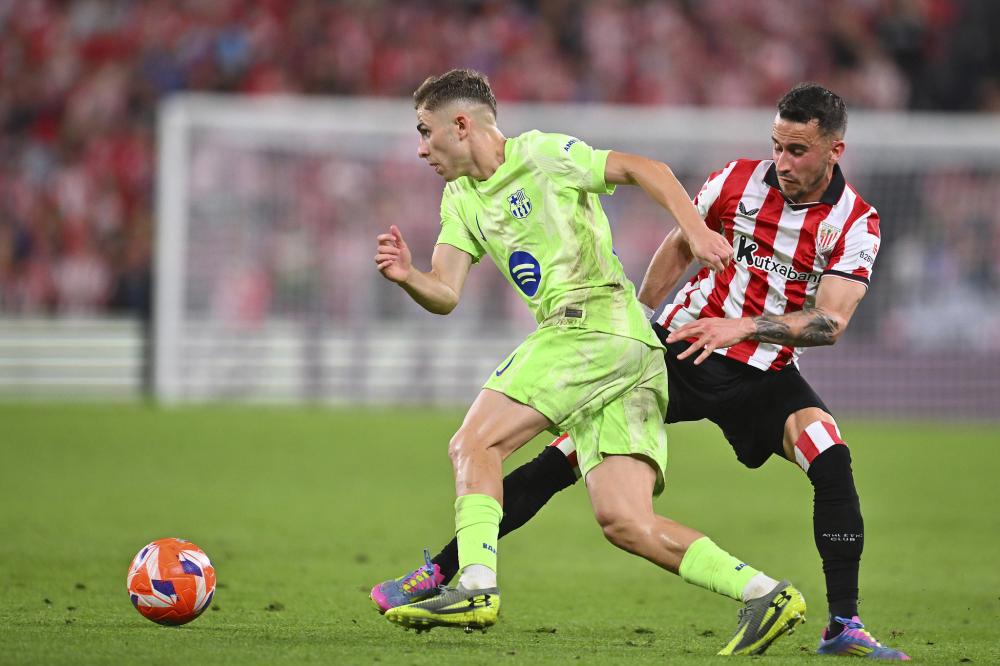 法国客战阿塞拜疆：埃基蒂克、恩昆库首发，舍瓦利耶出战