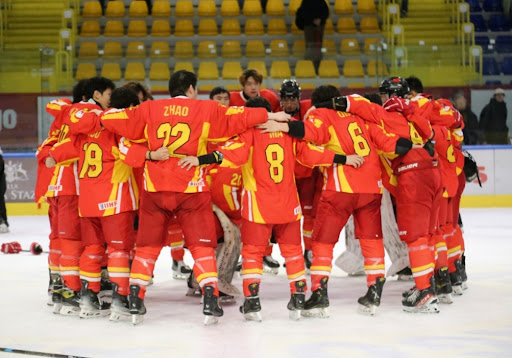 爱尔兰教练：C罗说我发布会给裁判施压，他被罚下可与我无关