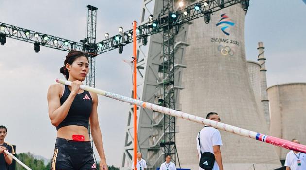 萨内蒂谈何塞普车祸事件：意外总是难免的，我们都会支持他