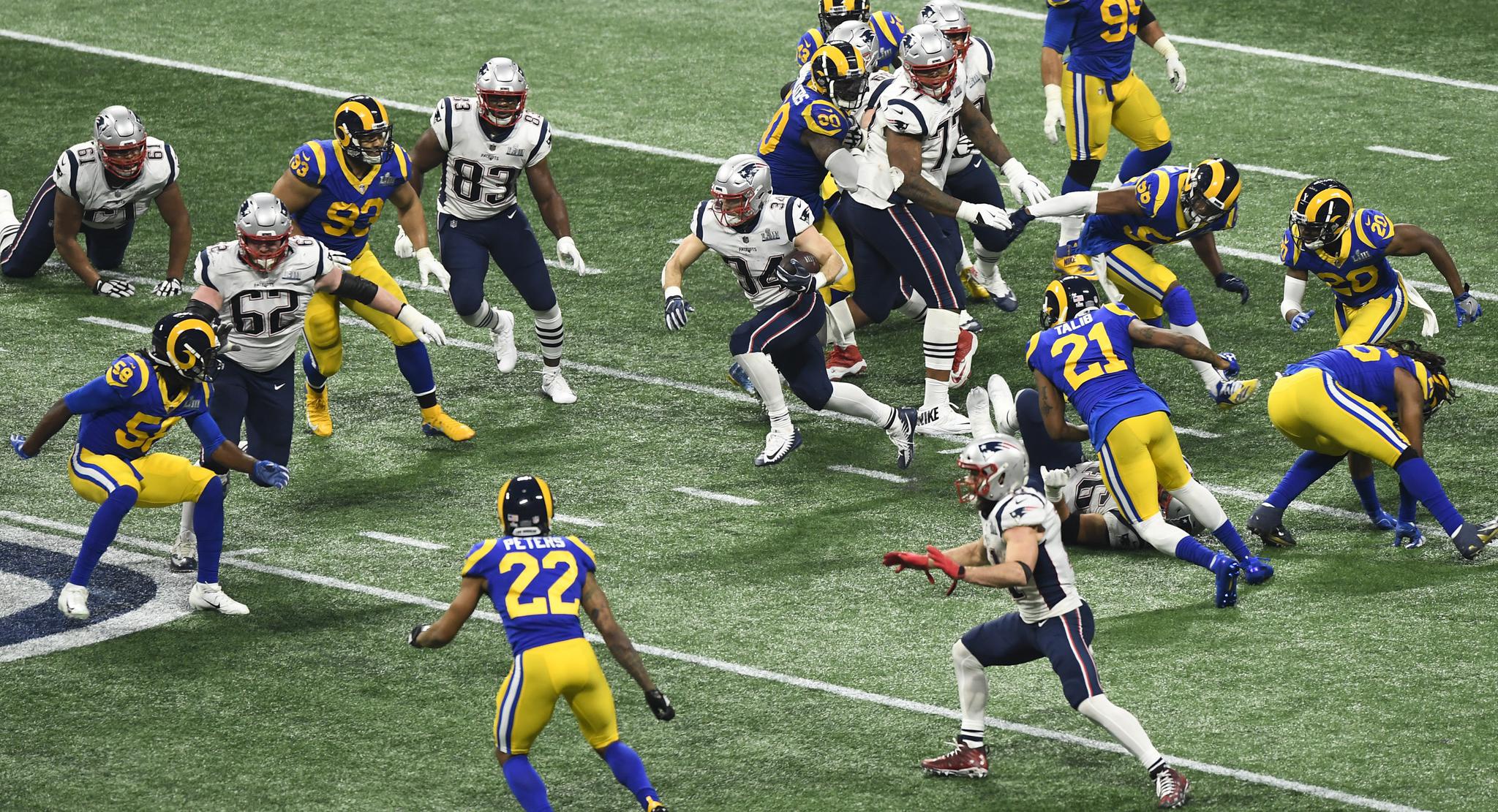 前锋伤愈回归轰出世界波