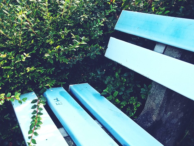 也充满了激 也充满了激