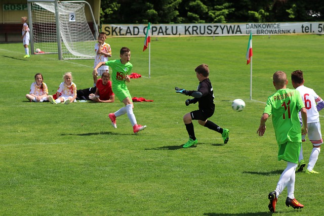 頻頻強攻內 頻頻強攻內